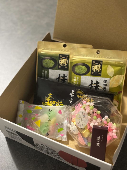 Matcha & Wagashi Tasting Box